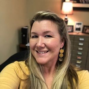 Meet your Posher, Carla